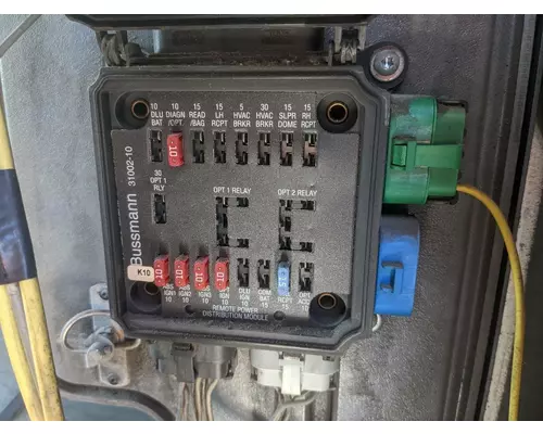 Freightliner COLUMBIA 120 Fuse Box