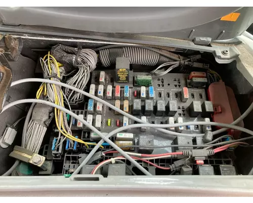 Freightliner COLUMBIA 120 Fuse Box