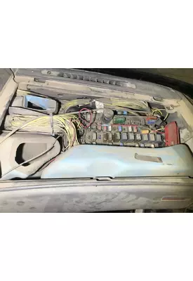 Freightliner COLUMBIA 120 Fuse Box