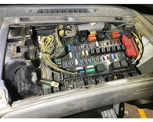 Freightliner COLUMBIA 120 Fuse Box