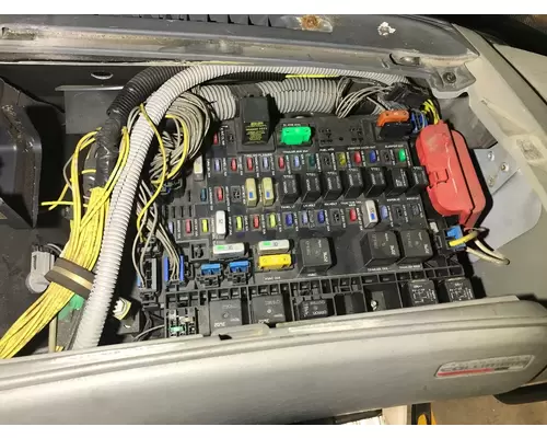 Freightliner COLUMBIA 120 Fuse Box