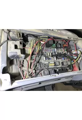 Freightliner COLUMBIA 120 Fuse Box