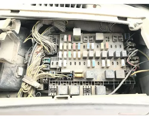 Freightliner COLUMBIA 120 Fuse Box