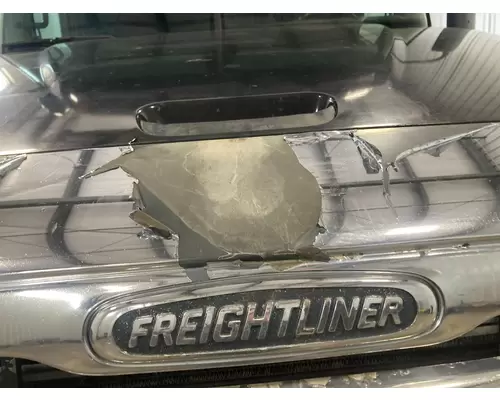 Freightliner COLUMBIA 120 Grille