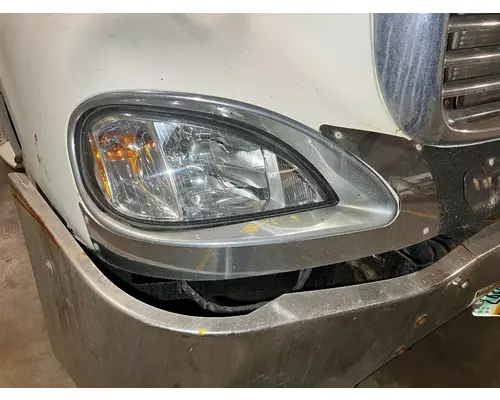 Freightliner COLUMBIA 120 Headlamp Assembly