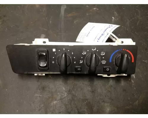 Freightliner COLUMBIA 120 Heater & AC Temperature Control