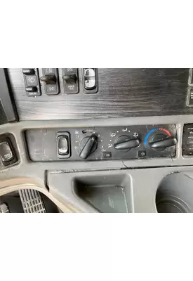Freightliner COLUMBIA 120 Heater & AC Temperature Control