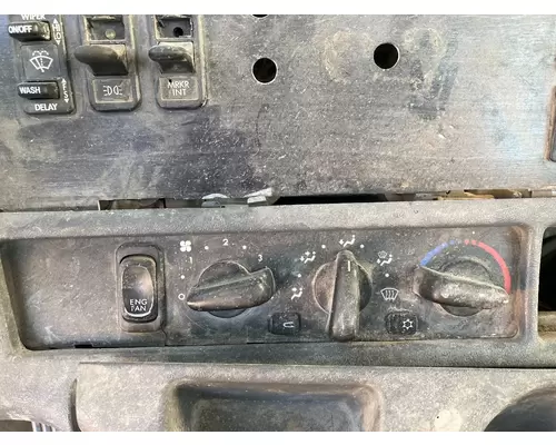 Freightliner COLUMBIA 120 Heater & AC Temperature Control