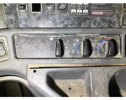 Freightliner COLUMBIA 120 Heater & AC Temperature Control