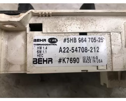 Freightliner COLUMBIA 120 Heater & AC Temperature Control