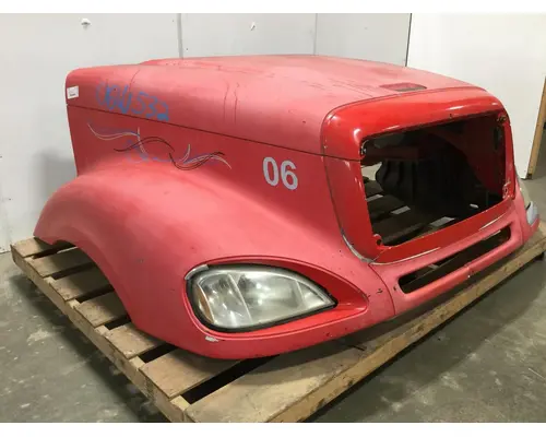 Freightliner COLUMBIA 120 Hood