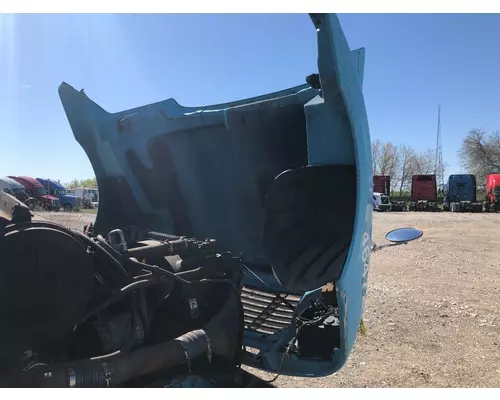 Freightliner COLUMBIA 120 Hood