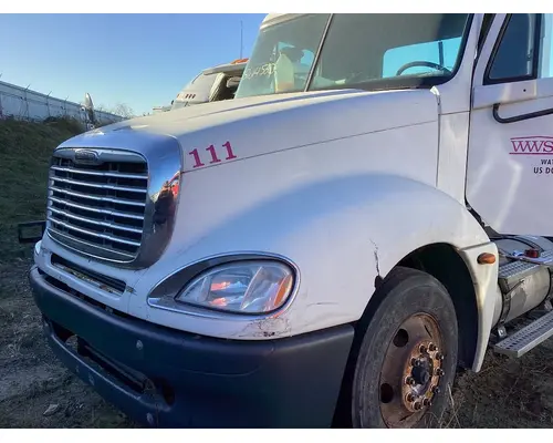 Freightliner COLUMBIA 120 Hood