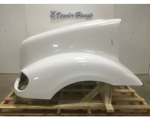 Freightliner COLUMBIA 120 Hood