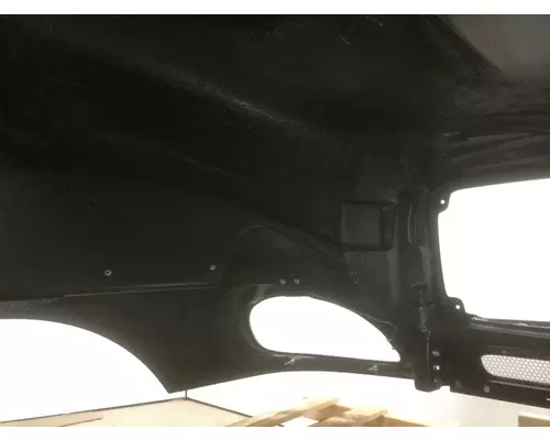 Freightliner COLUMBIA 120 Hood