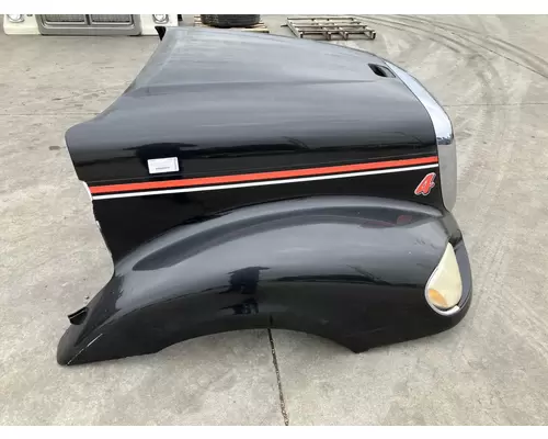 Freightliner COLUMBIA 120 Hood