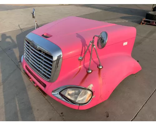 Freightliner COLUMBIA 120 Hood