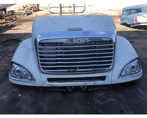 Freightliner COLUMBIA 120 Hood