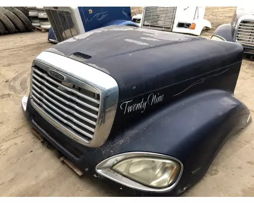 Freightliner COLUMBIA 120 Hood