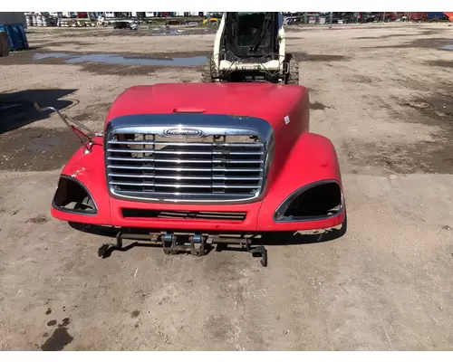 Freightliner COLUMBIA 120 Hood