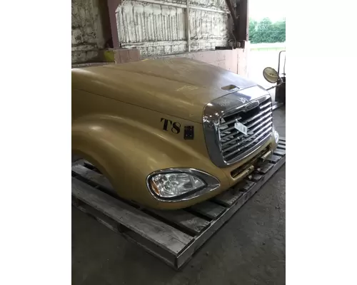 Freightliner COLUMBIA 120 Hood