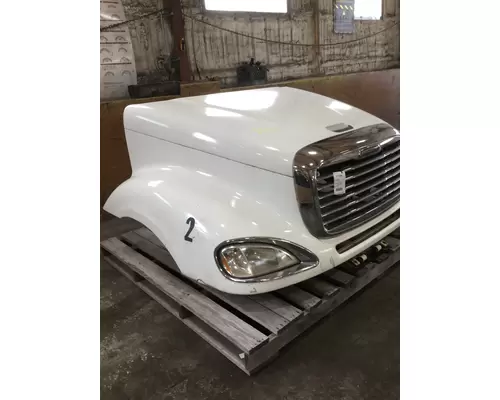 Freightliner COLUMBIA 120 Hood