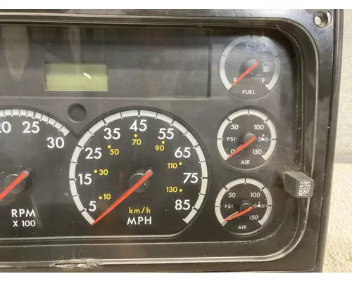 Freightliner COLUMBIA 120 Instrument Cluster