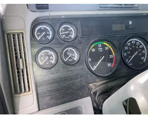 Freightliner COLUMBIA 120 Instrument Cluster