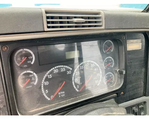 Freightliner COLUMBIA 120 Instrument Cluster