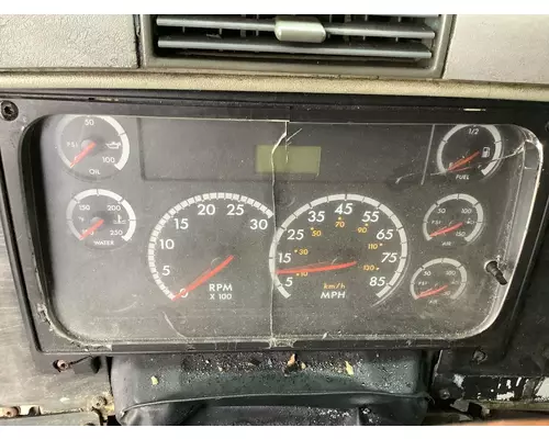 Freightliner COLUMBIA 120 Instrument Cluster