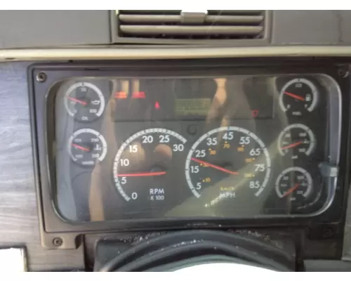 Freightliner COLUMBIA 120 Instrument Cluster