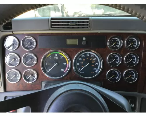 Freightliner COLUMBIA 120 Instrument Cluster