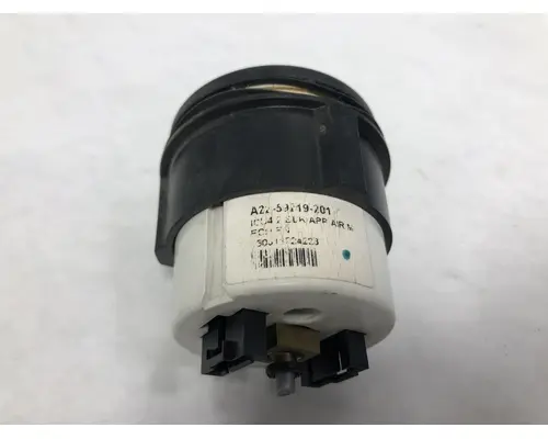 Freightliner COLUMBIA 120 Instrument Cluster