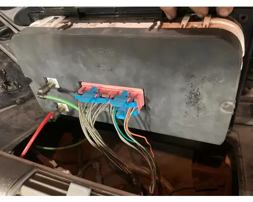 Freightliner COLUMBIA 120 Instrument Cluster