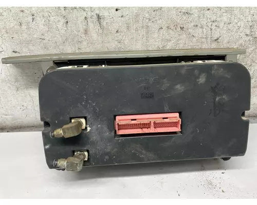 Freightliner COLUMBIA 120 Instrument Cluster