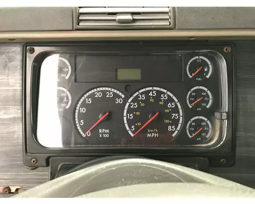 Freightliner COLUMBIA 120 Instrument Cluster