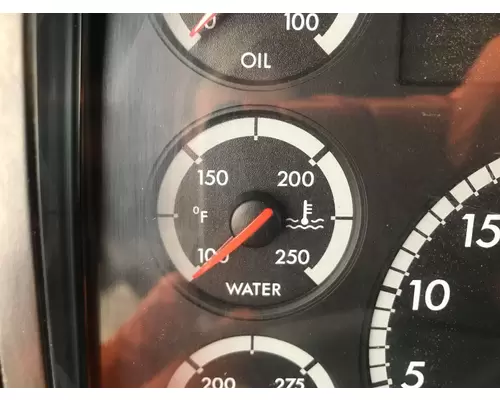 Freightliner COLUMBIA 120 Instrument Cluster