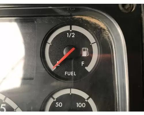 Freightliner COLUMBIA 120 Instrument Cluster