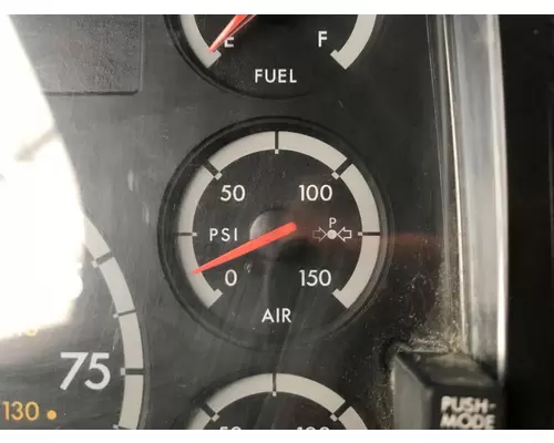 Freightliner COLUMBIA 120 Instrument Cluster