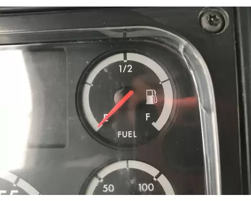 Freightliner COLUMBIA 120 Instrument Cluster