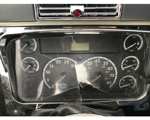 Freightliner COLUMBIA 120 Instrument Cluster