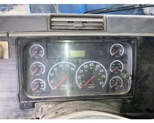 Freightliner COLUMBIA 120 Instrument Cluster