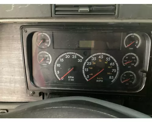 Freightliner COLUMBIA 120 Instrument Cluster