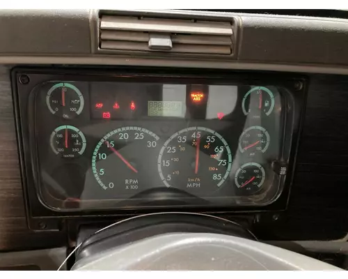 Freightliner COLUMBIA 120 Instrument Cluster