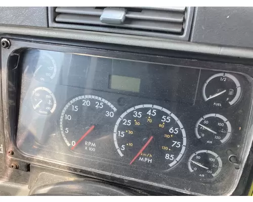 Freightliner COLUMBIA 120 Instrument Cluster