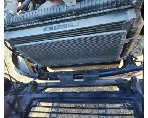 Freightliner COLUMBIA 120 Intercooler