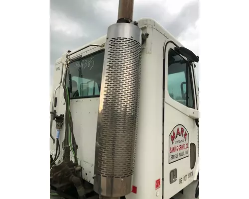 Freightliner COLUMBIA 120 Muffler Shield