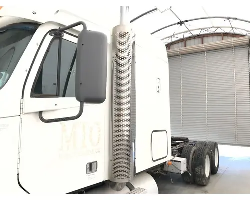 Freightliner COLUMBIA 120 Muffler Shield