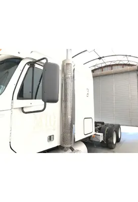 Freightliner COLUMBIA 120 Muffler Shield