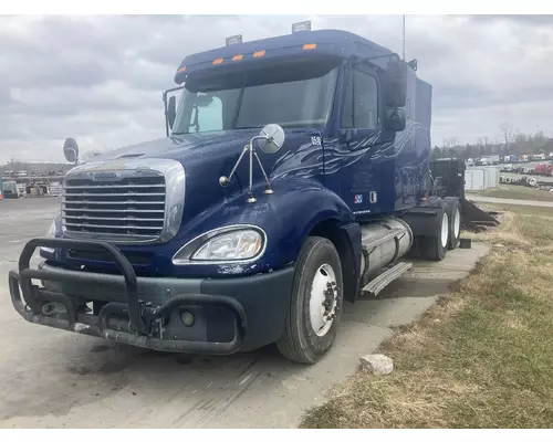 Freightliner COLUMBIA 120 Parts Unit